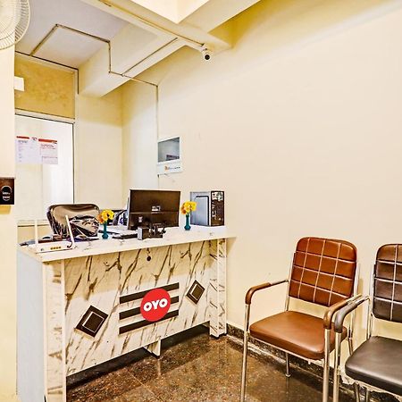 Oyo Happy Stay Hotels Гайдарабад Екстер'єр фото