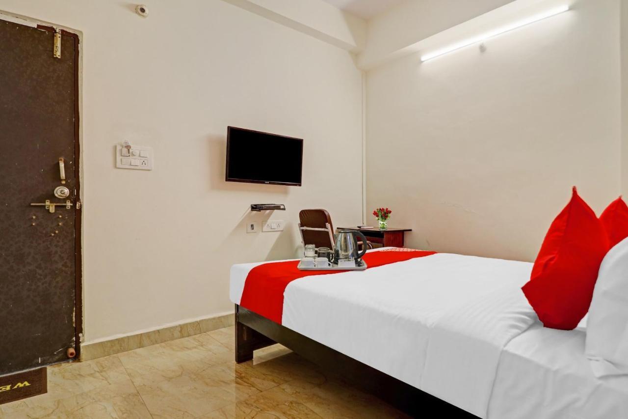Oyo Happy Stay Hotels Гайдарабад Екстер'єр фото